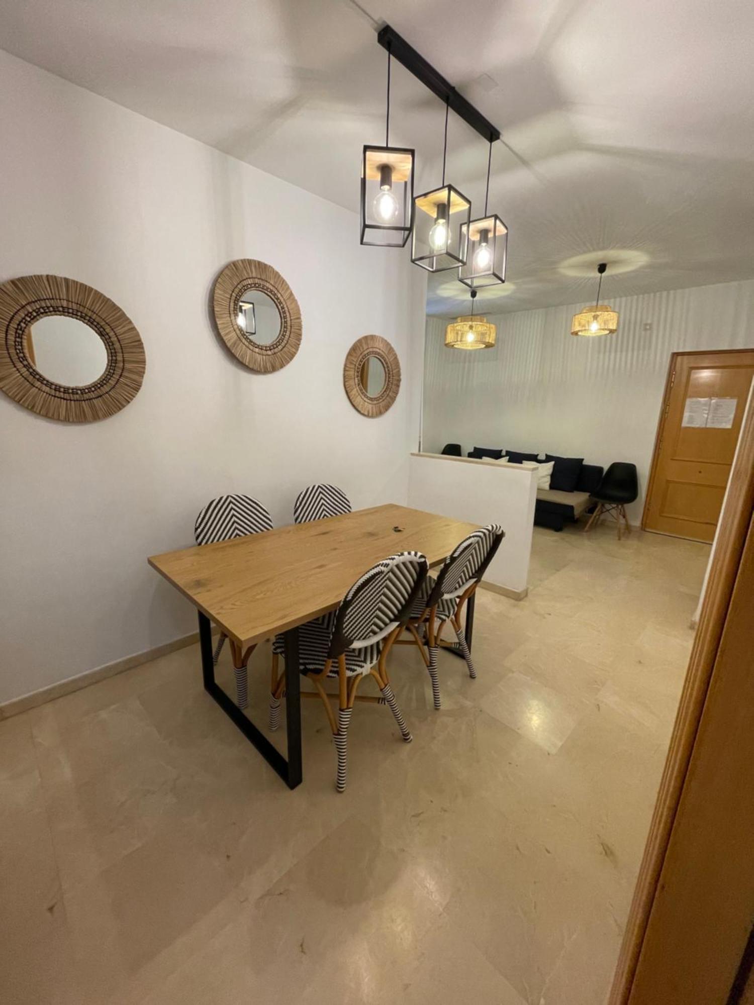Makao Apartamento La Macarena Sevilla Exteriör bild